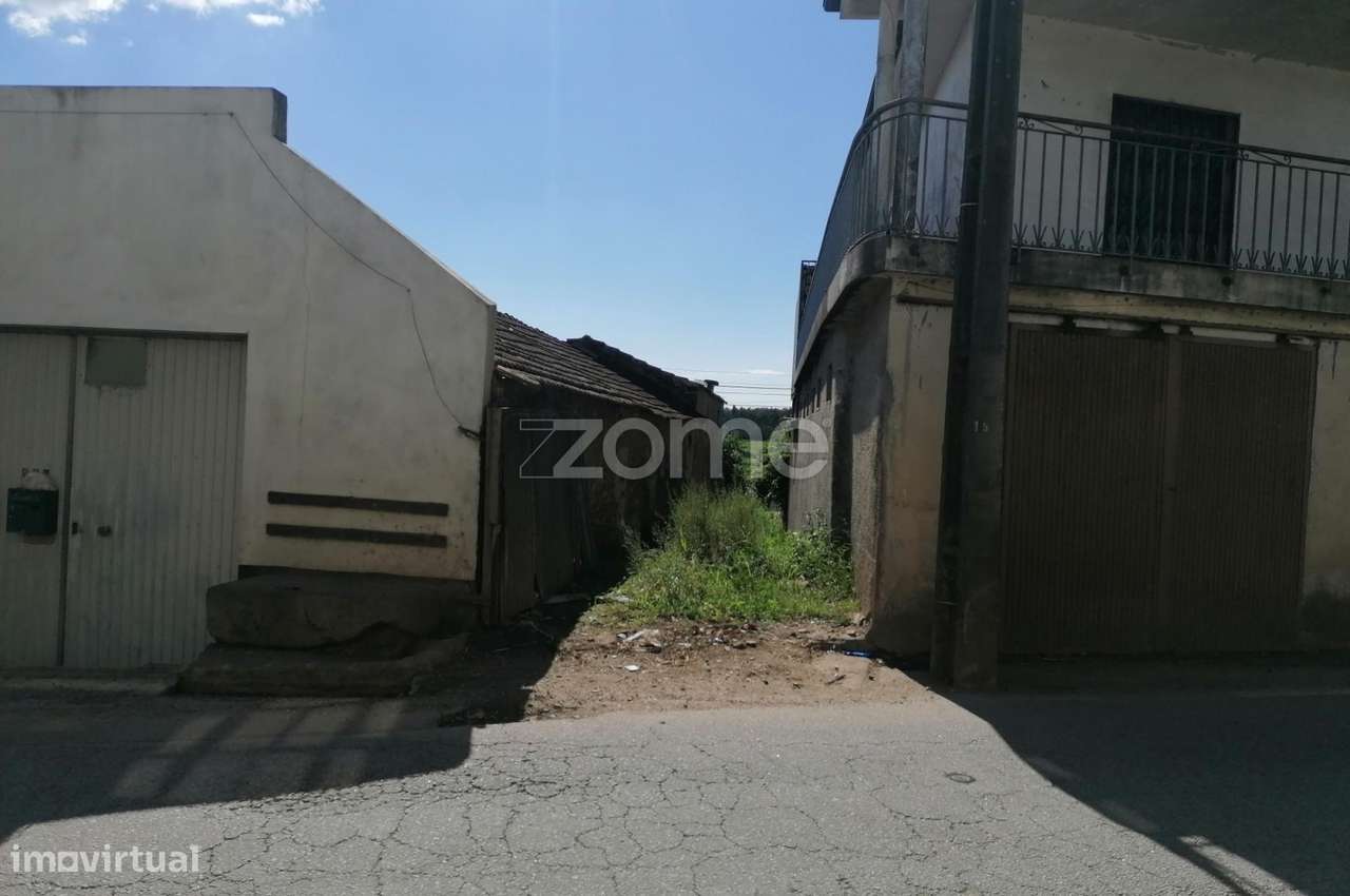 Terreno rustico agrícola com 4.000 M2 em Fradelos-Famalicão - Grande imagem: 2/15