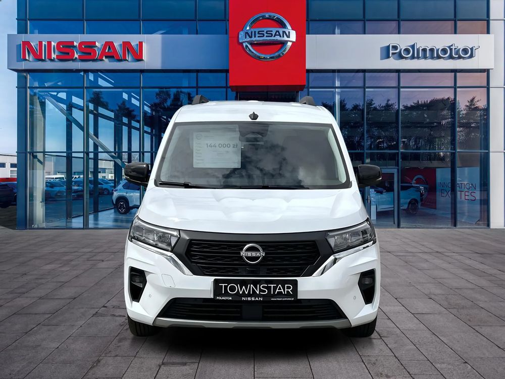 nissan townstar
