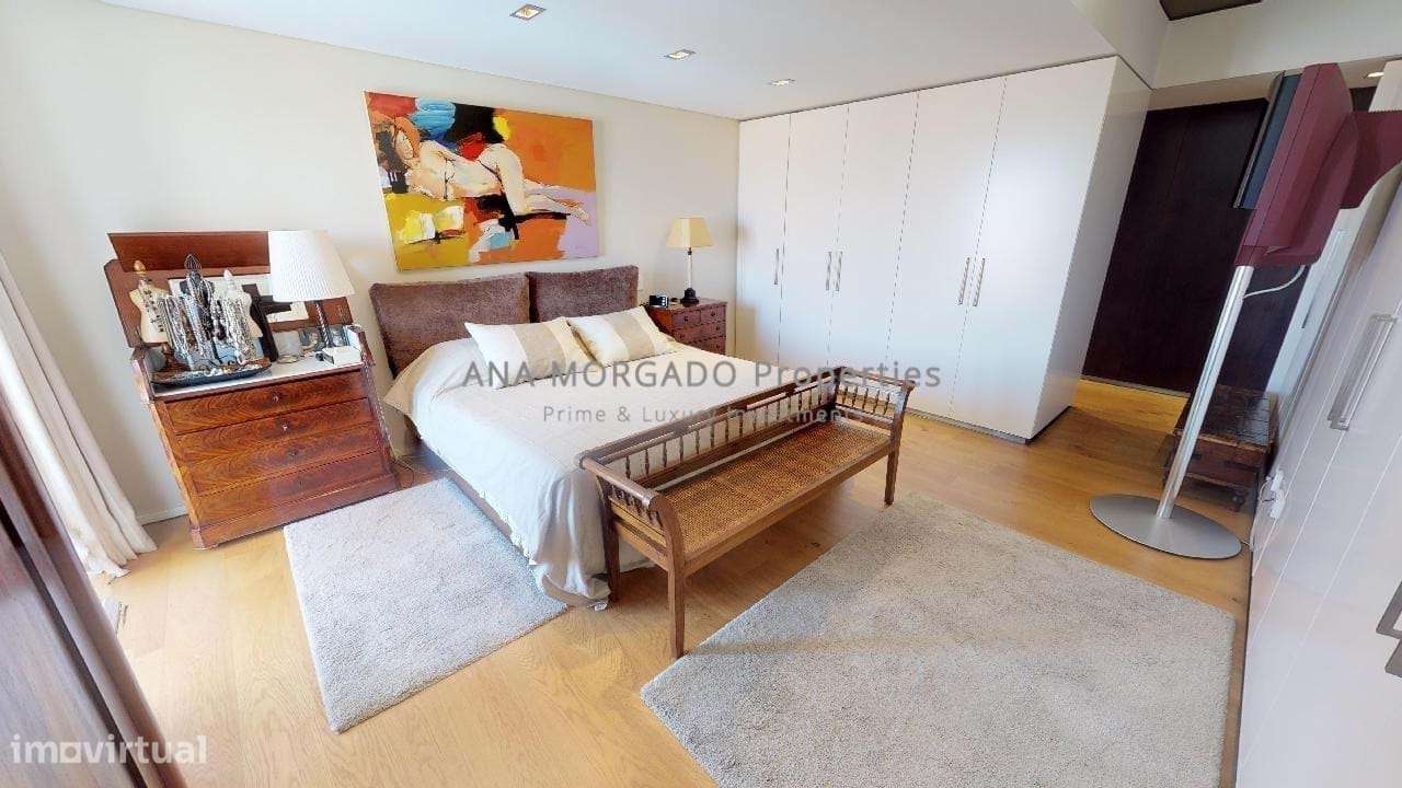 Exclusivo apartamento T4, agora T2 com Vista Mar, Terraço e Acabamento-16
