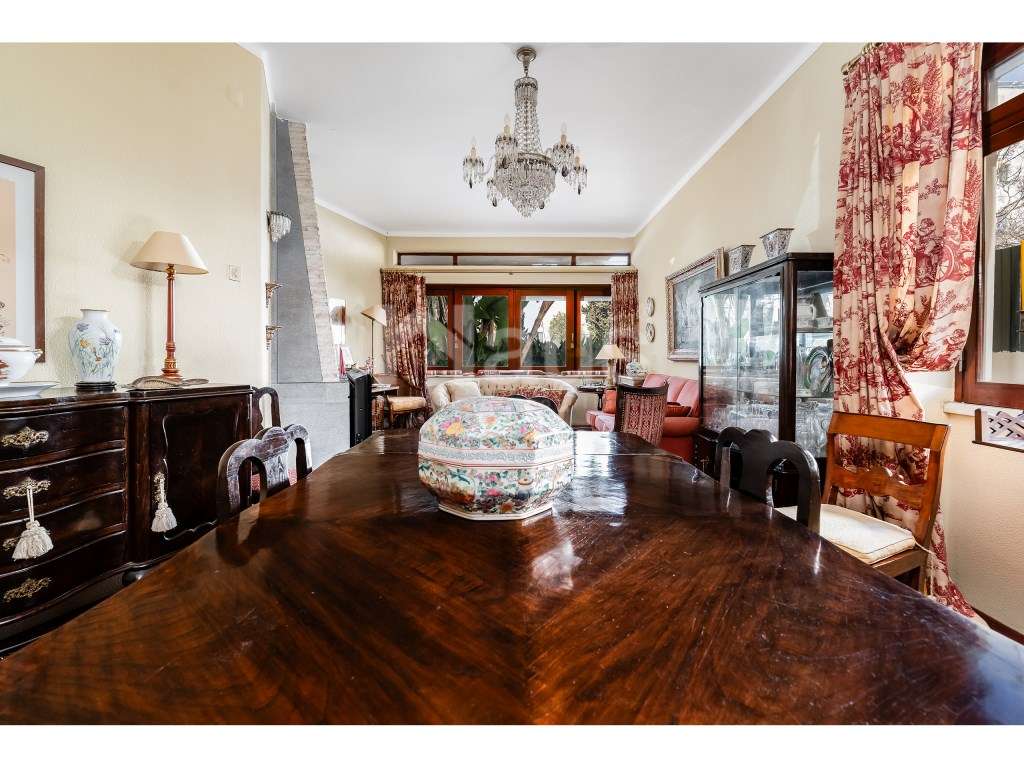 Moradia de 12 assoalhadas, frente ao parque municipal do Montijo - Grande imagem: 5/59