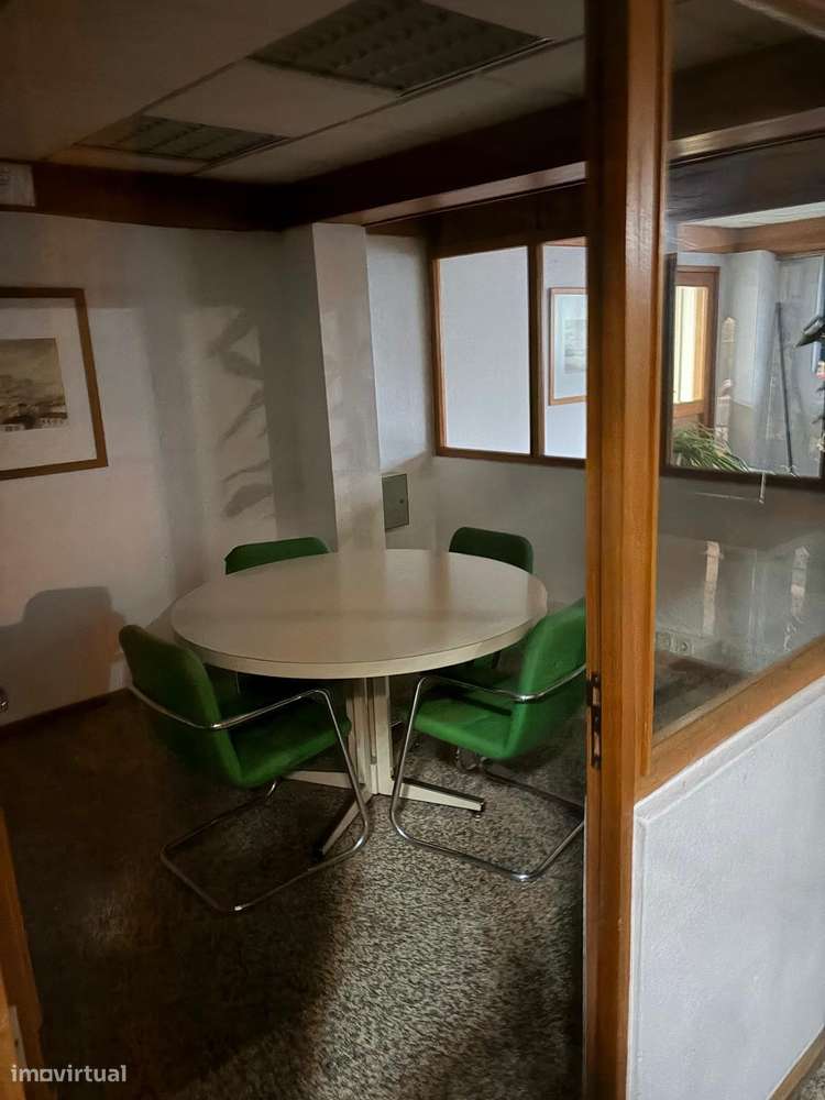 Escritório para arrendar em Gemunde-Moreira - Grande imagem: 2/2