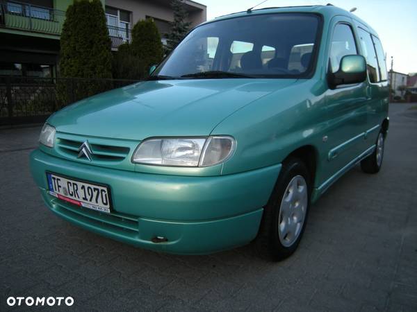 Citroën Berlingo II 1.6i Prestige - 8