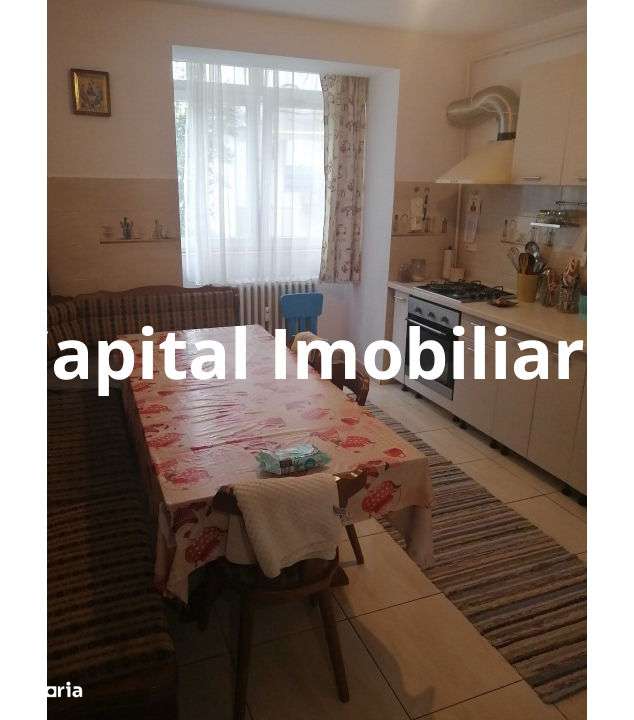 Apartament Suceava: 4 camere, 78 mp, Str Samoil Isopescu - Imagine principală: 4/6