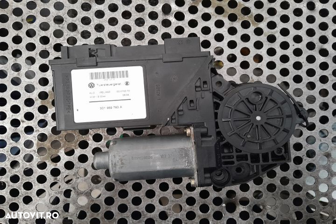 MOTORAS MACARA GEAM DREAPTA FATA 0130821764 MX1253 Volkswagen VW Toua - 2