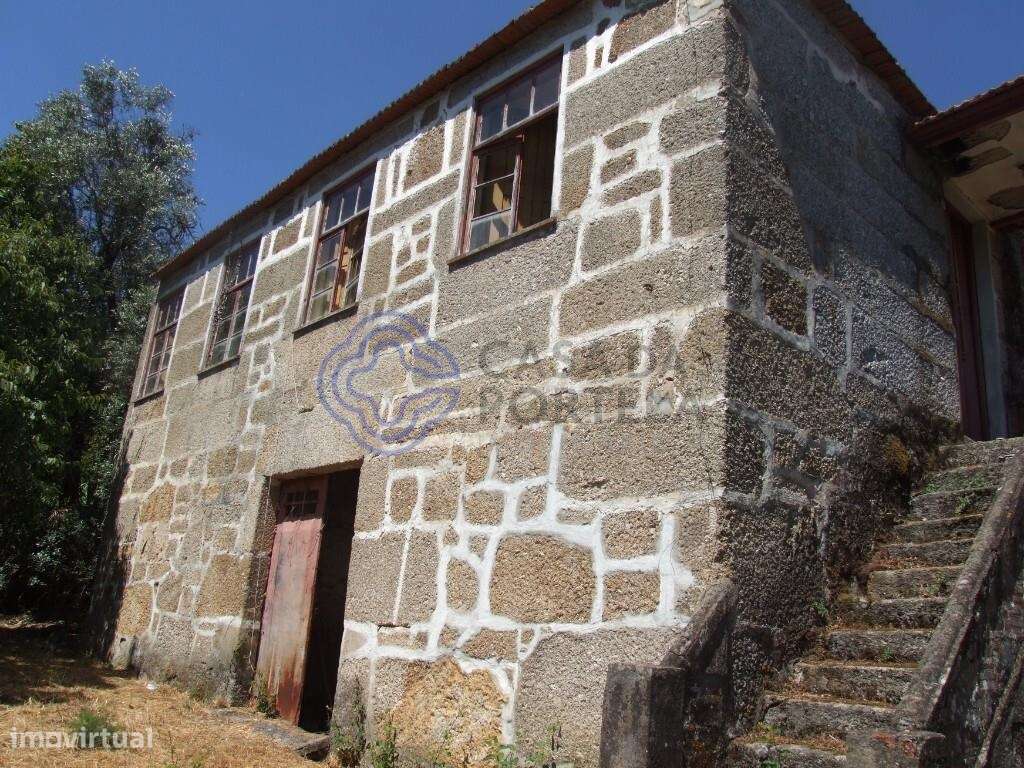 Moradia com terreno de 46000m2 - Grande imagem: 5/33