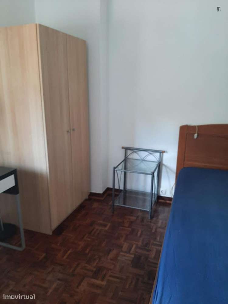 Quarto - localizado em Bairro do Sol Coimbra - Grande imagem: 4/10