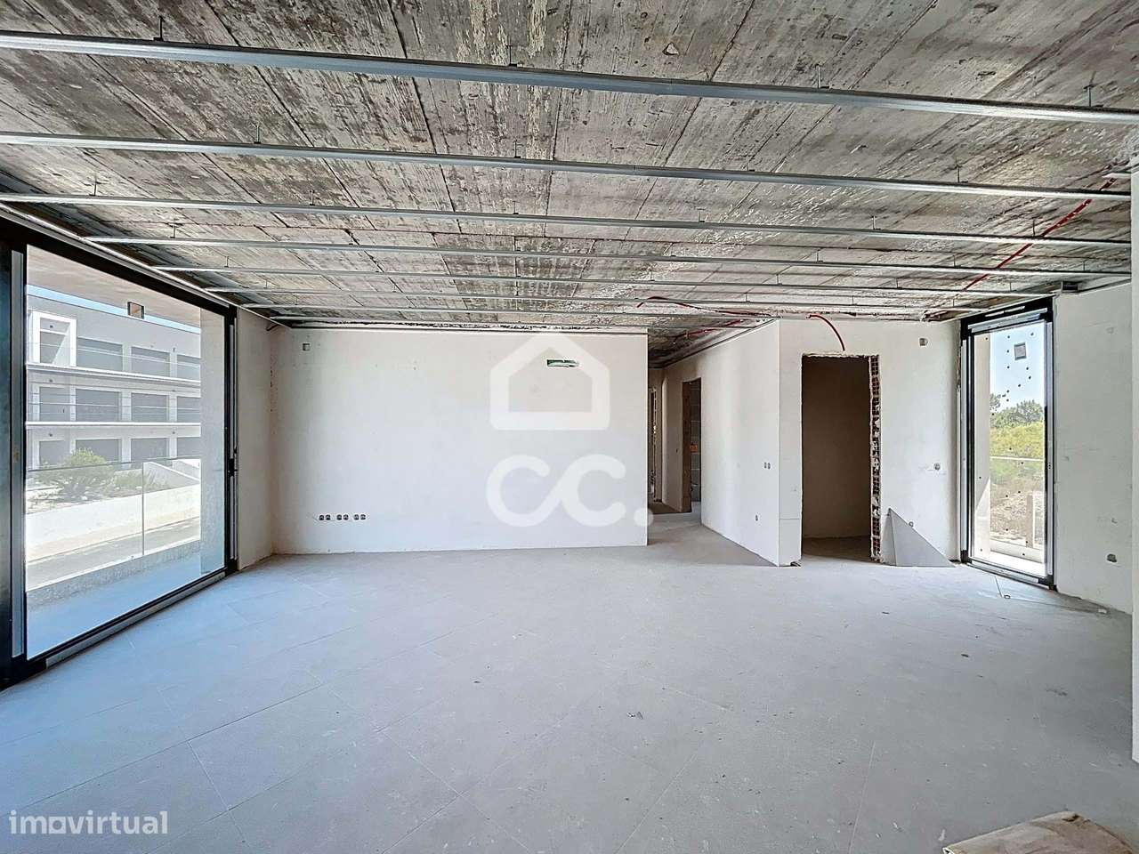 Apartamento T2 com piscina, Nazaré - Grande imagem: 2/25