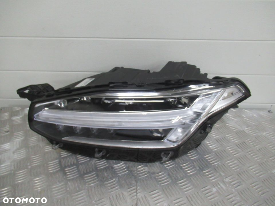 LAMPA PRZÓD PRZEDNIA LEWA VOLVO XC90 II FULL LED 2015-2019 - 2