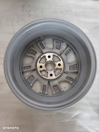 Felga aluminiowa Kia Picanto 5.5" x 14" 4x100 ET 45 - 8