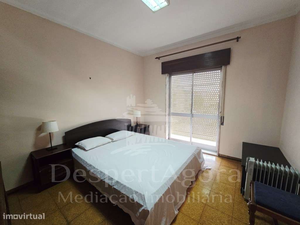 Apartamento T3 a 50 metros da estação da CP-9