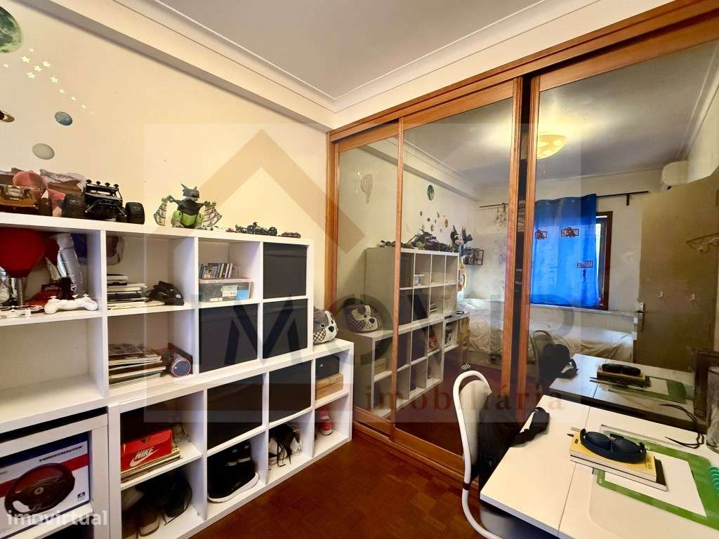 Moradia T3 em Banda - Vila Nogueira de Azeitão-23
