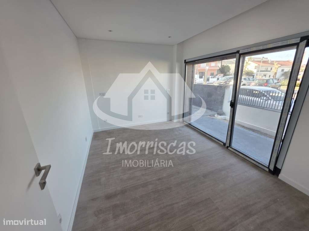 Moradia T3+1 na Portela de Azóia, em Santa Iria de Azóia-17