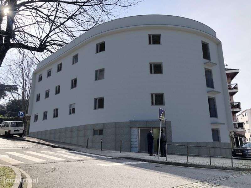 Vendo T1 em Penafiel - Grande imagem: 5/5