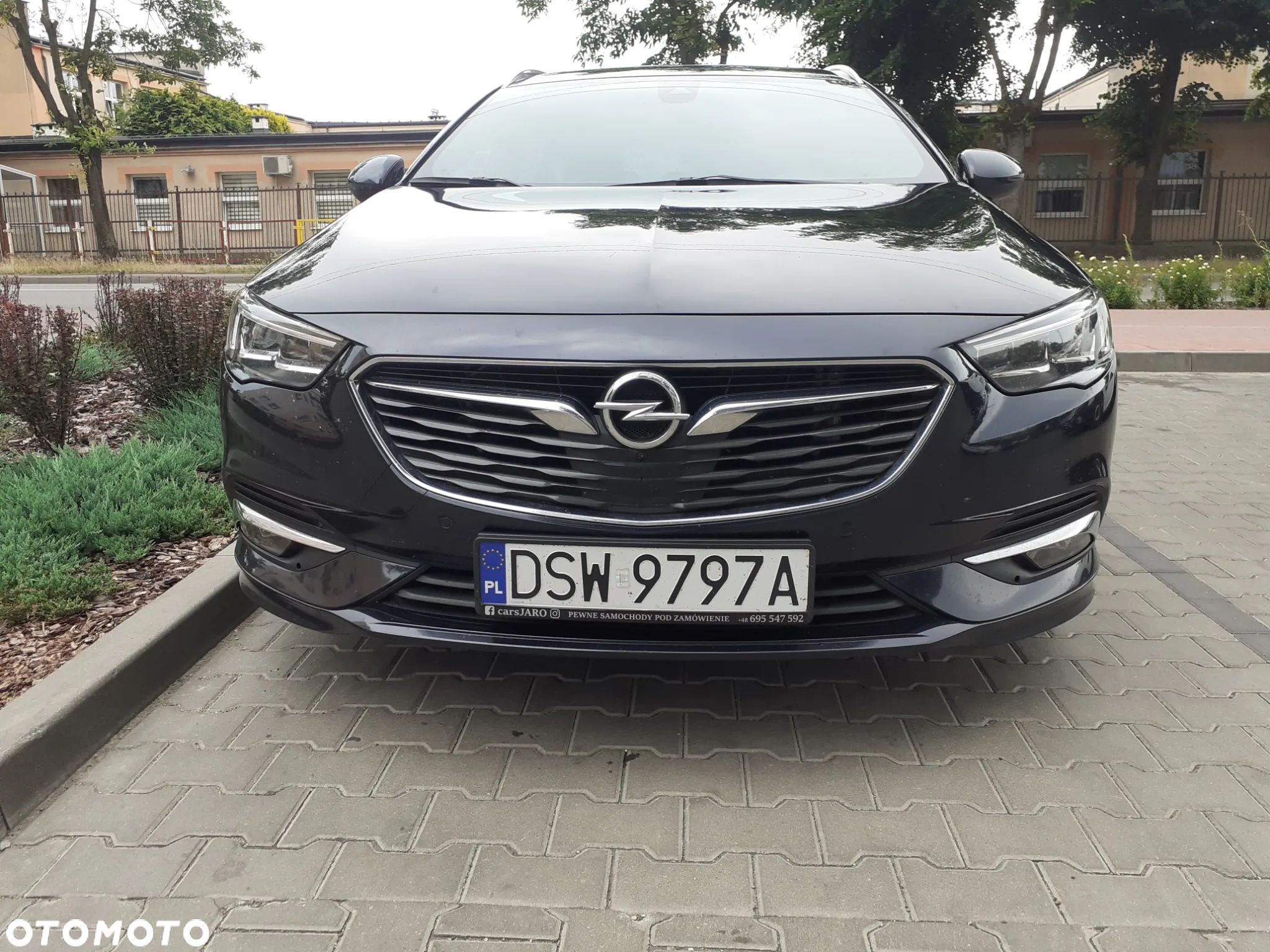 Opel Insignia CT 2.0 T 4x4 Exclusive S&S - 23