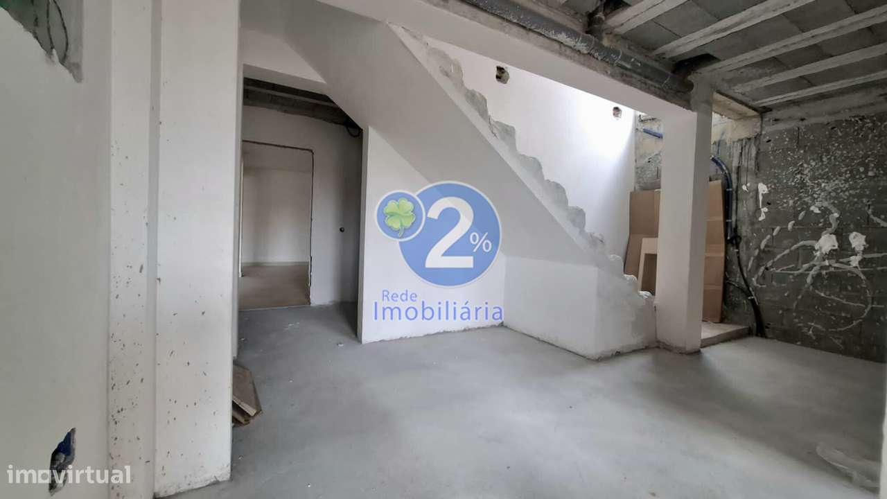 Moradia T3+1 em construção-9