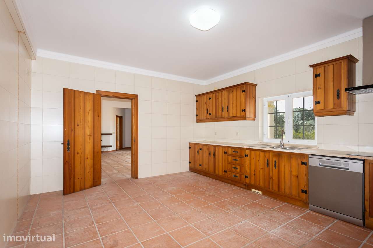 Herdade Exclusiva em Alenquer - Uma Oportunidade Única!-27