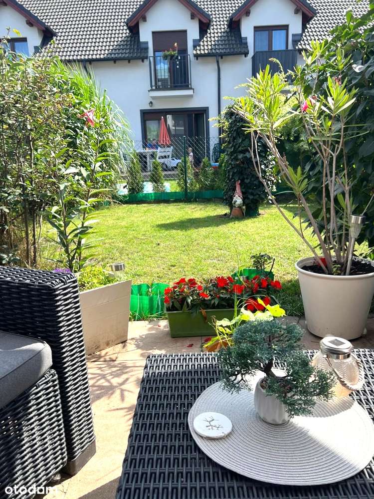 Błażejewo, Do Zamieszkania, Ogród-2