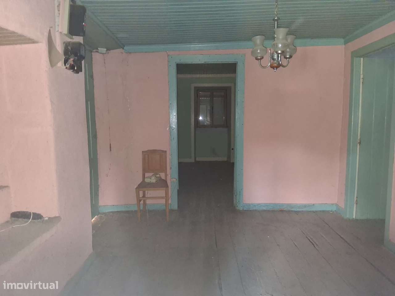 Moradia para Restaurar com Terreno Urbano – Cadaixo, Miranda do Corvo-12