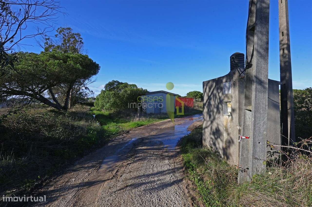 Terreno Rústico com 15.240m2, para venda na Terrugem-9