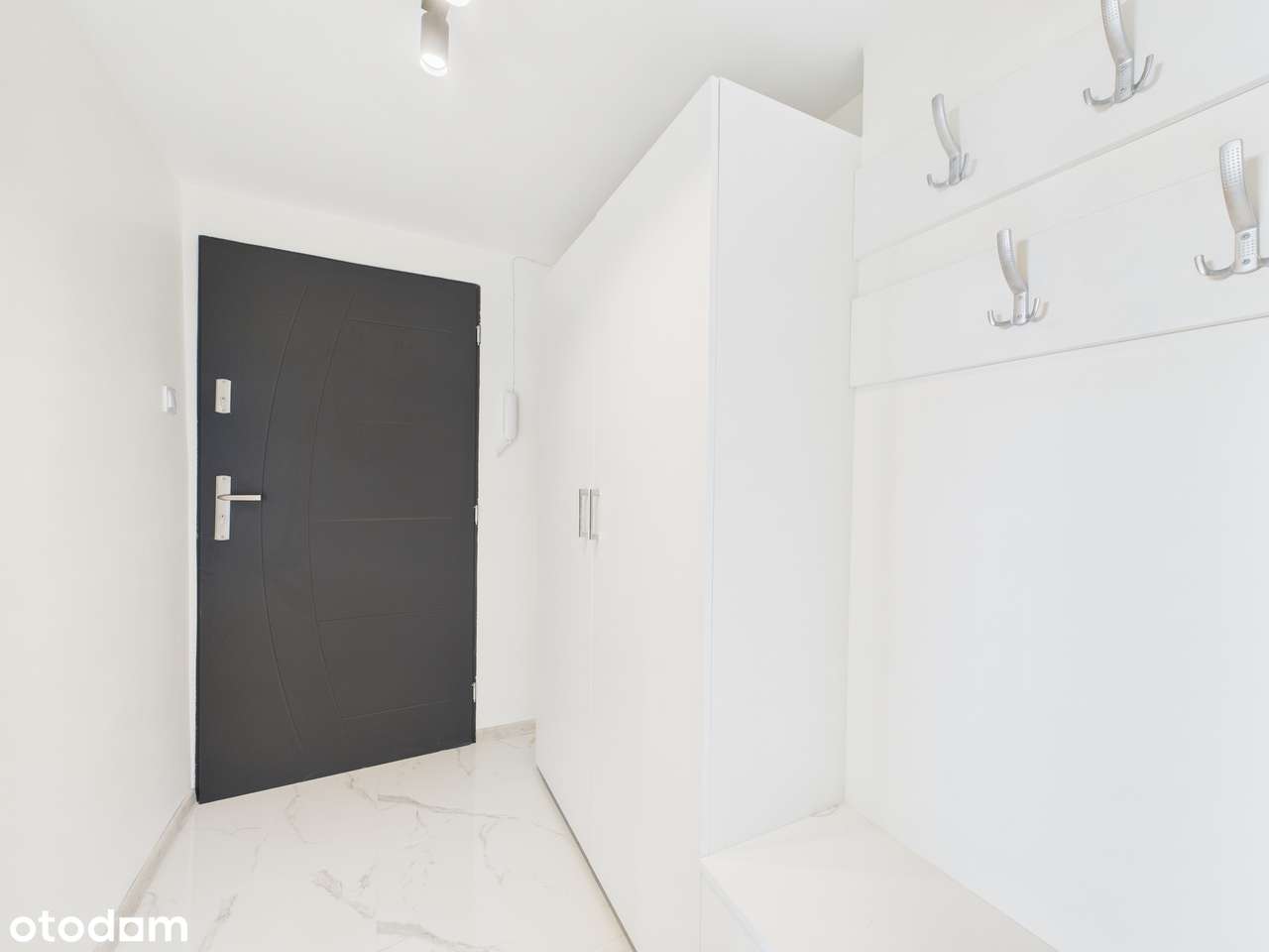 Przestronne 2-pokojowe mieszkanie z balkonem-17