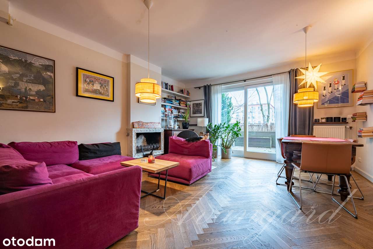 Segment, blisko Galerii Mokotów, widoczny, przy głównej ulicy.-3