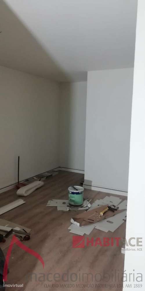 Loja para venda em Vila Nova de Famalicão - Grande imagem: 2/8