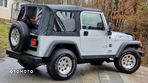 Jeep Wrangler - 7