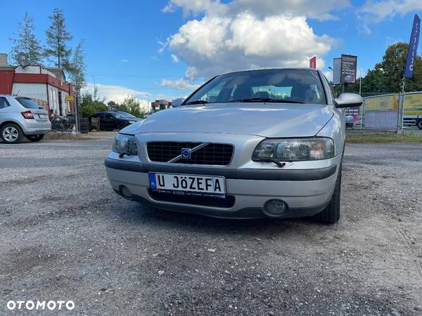 Volvo S60 - 3