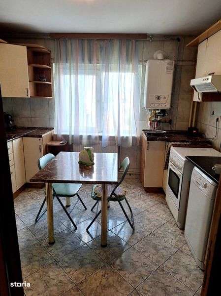 Apartament 3 camere, Ultracentral, Constanta, de vanzare - Imagine principală: 5/8