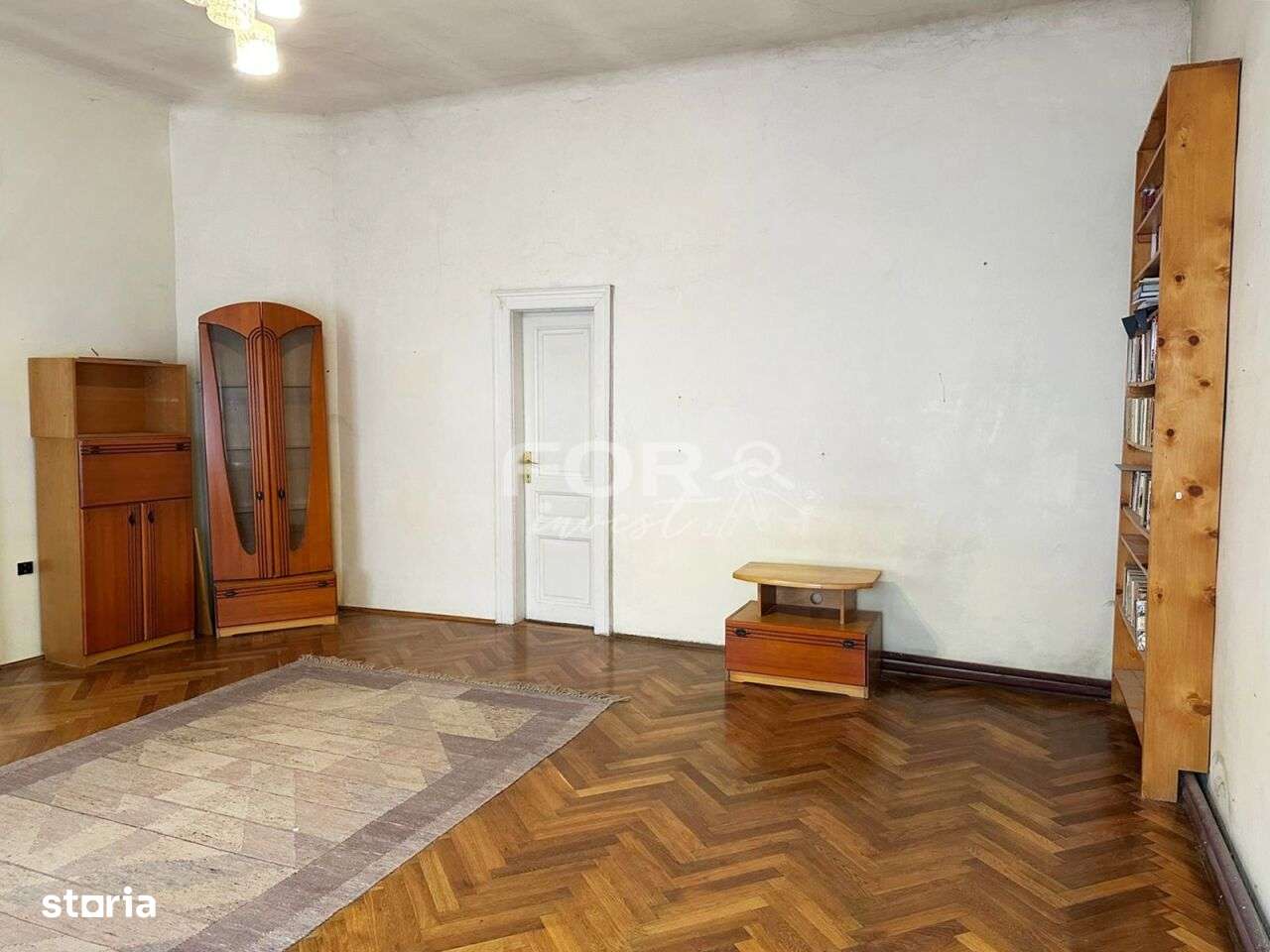 Apartament 2 camere de vanzare,cladire istorica, Piata Unirii - Imagine principală: 5/17