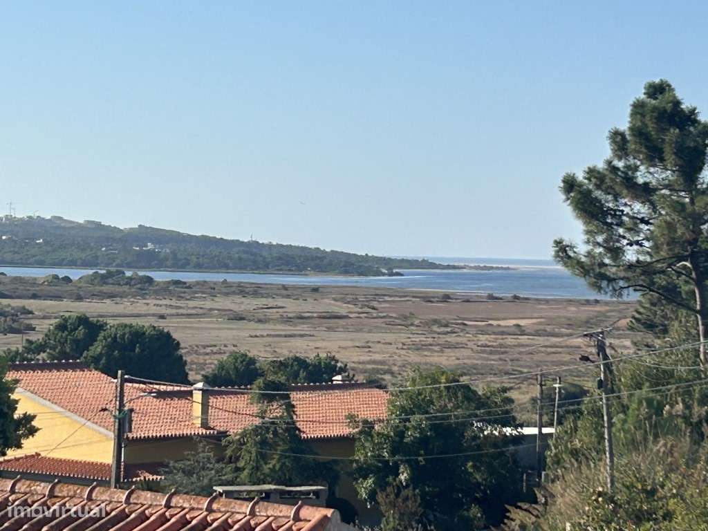 Moradia térrea com vista para a Lagoa de Óbidos e o mar-10