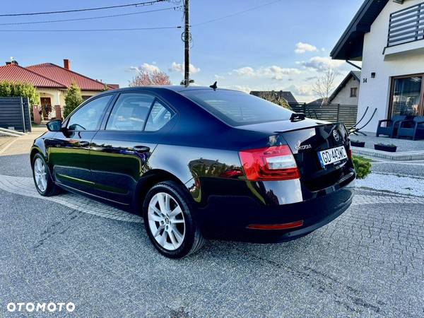 Skoda Octavia 1.5 TSI ACT Style DSG - 3