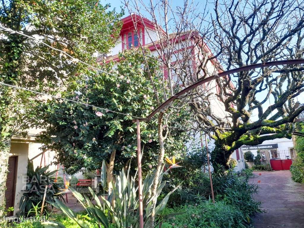 Moradia histórica no coração da Póvoa de Varzim-35