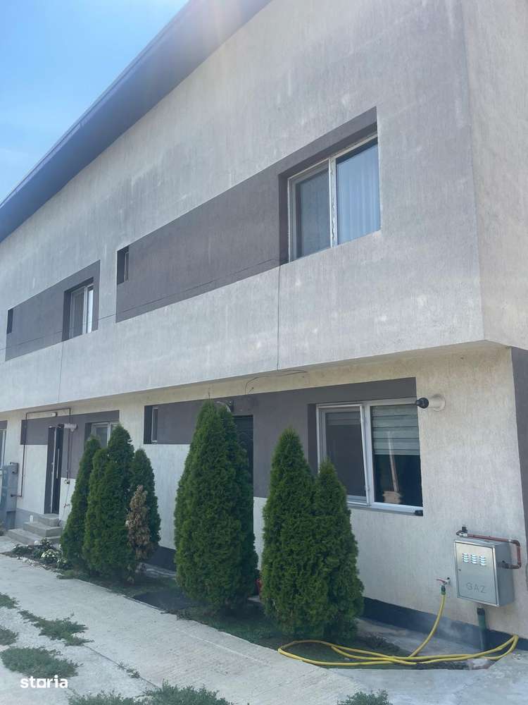 Casa modernă cu 4 camere și mansardă - Imagine principală: 3/8