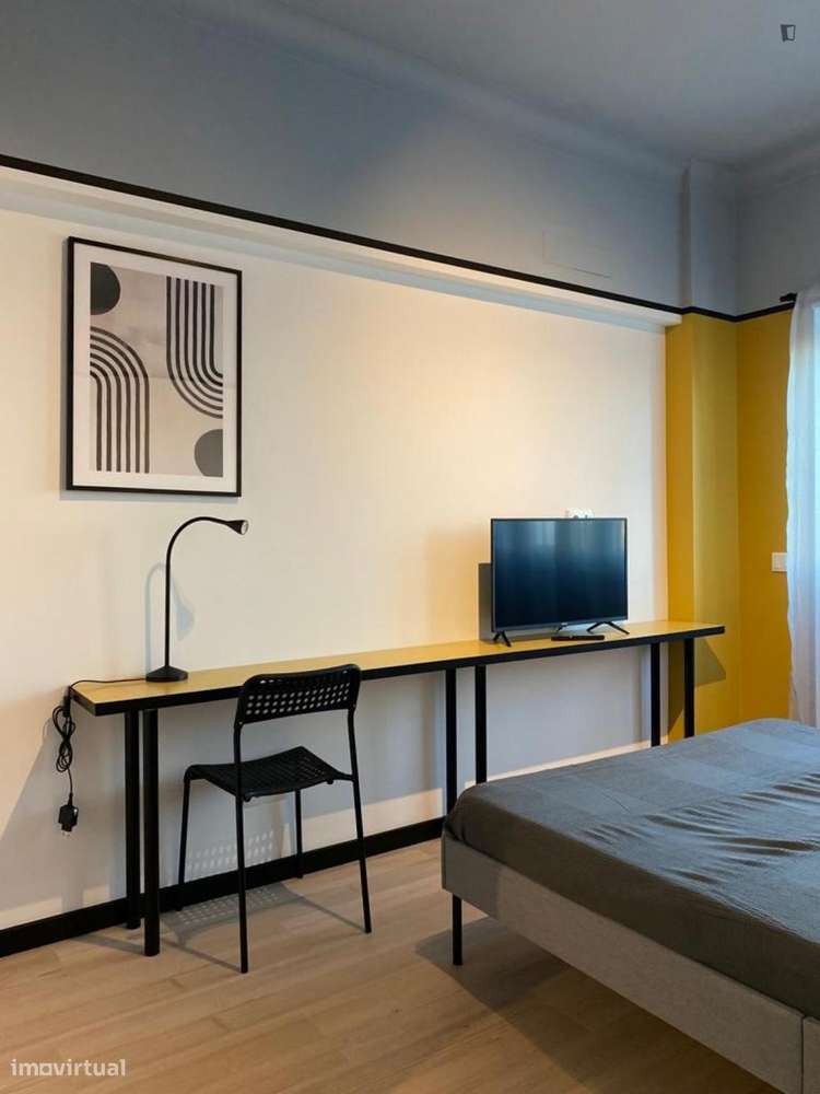 Quarto - localizado em Setubal - Grande imagem: 2/10