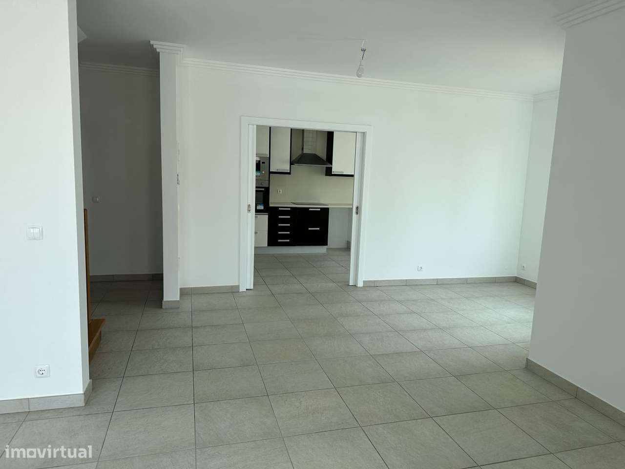 Moradia T4 Remodelada Com Vista Mar - Grande imagem: 4/57