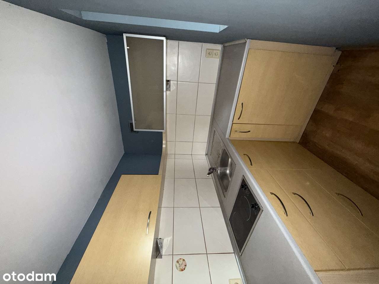 Mieszkanie w kamienicy idealne pod inwestycję - STARE MIASTO-7