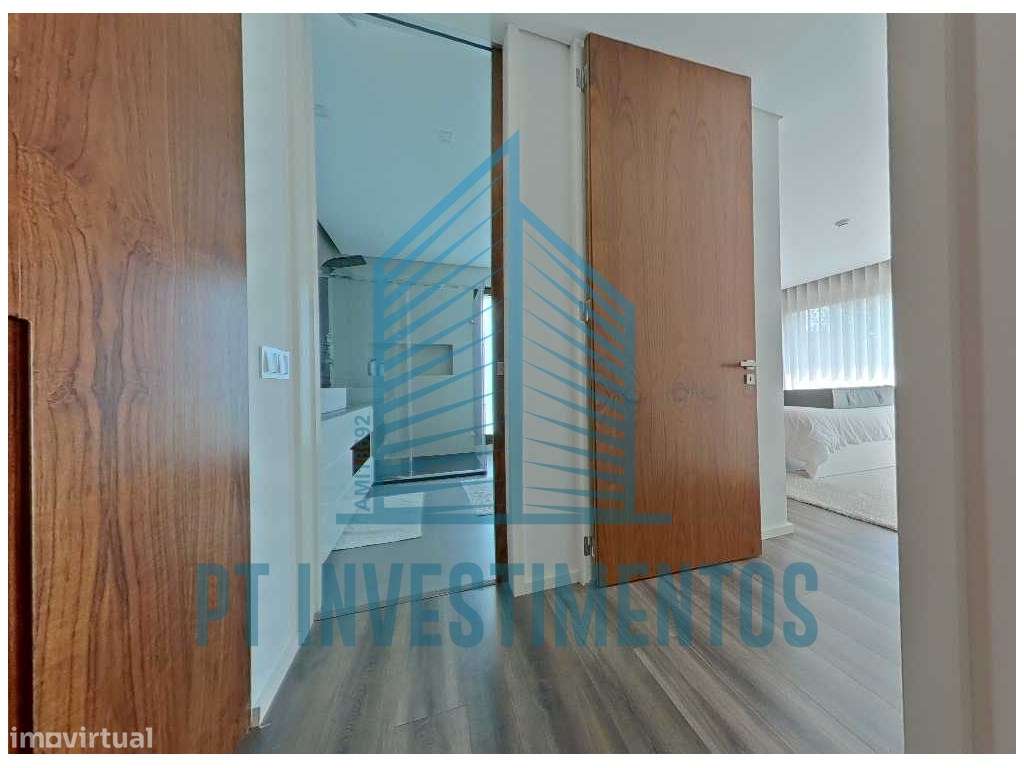 Moradia semi-nova T5+1 em Santa Joana - Aveiro-50