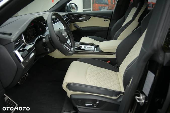 Audi SQ8 TFSI Quattro Tiptronic - 25