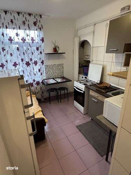 Inchiriez Garsoniera - Imagine principală: 4/8