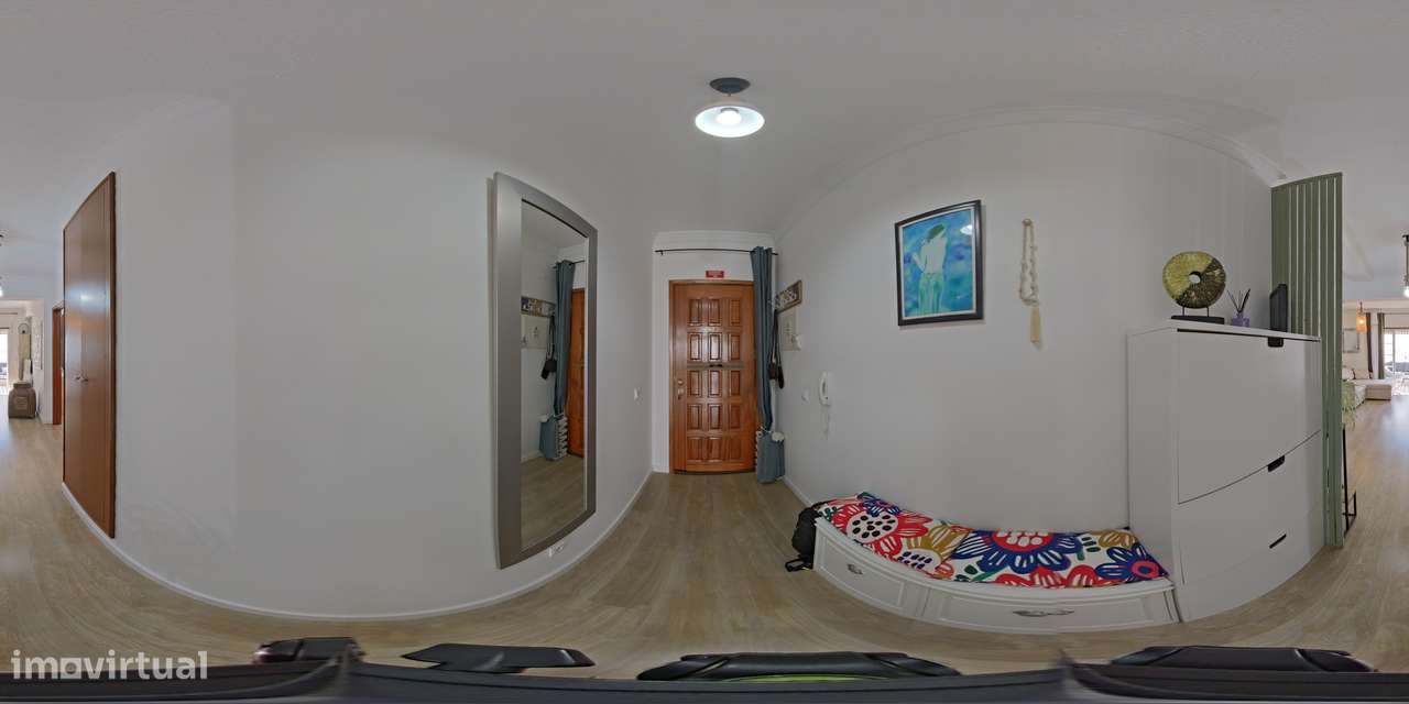 Apartamento T2 com terraço, vista mar e lugar de garagem em Armação de-24