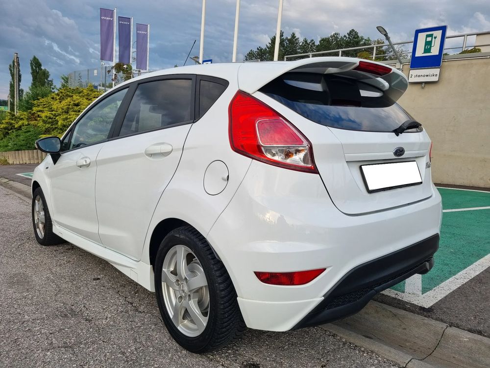 Ford Fiesta Mk7 (2008-) 1.4 Silver X Plus 2 (Titan.) EU6 2017