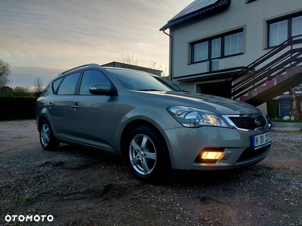 Kia Ceed Cee'd 1.4 Comfort + - 6