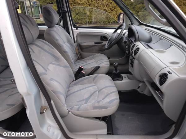 Renault Kangoo 1.6 16V Authentique 4x4 - 7