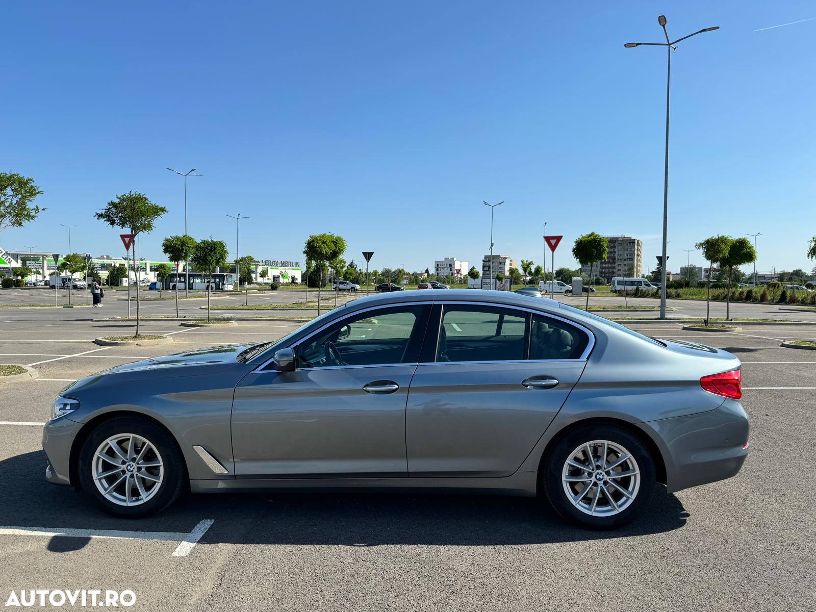 BMW Seria 5 520d Efficient Dynamics Edition Aut. - 3