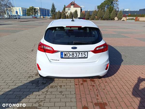 Ford Fiesta - 5