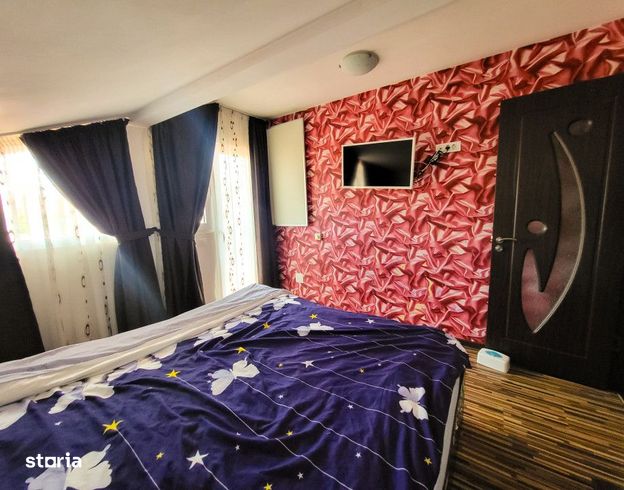 Casa 5 camere, zona Plastor-5