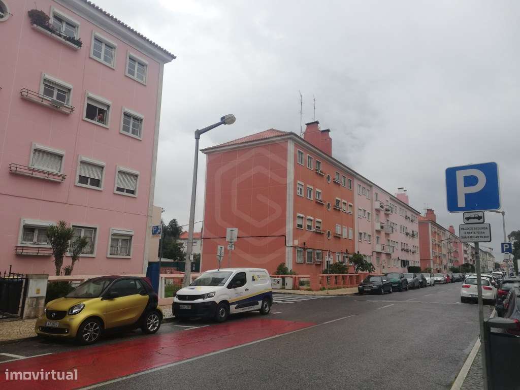 T4 com Garagem em Alvalade - Grande imagem: 2/22