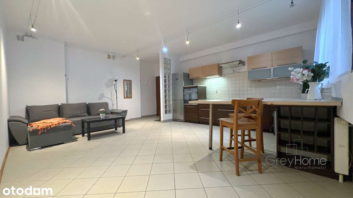 Na sprzedaż lokal z funkcją mieszkalną, ul. Nowoursynowska 160A-3