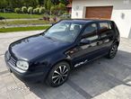 Volkswagen Golf - 1